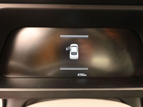 Certified 2025 Hyundai Elantra Sport image 14