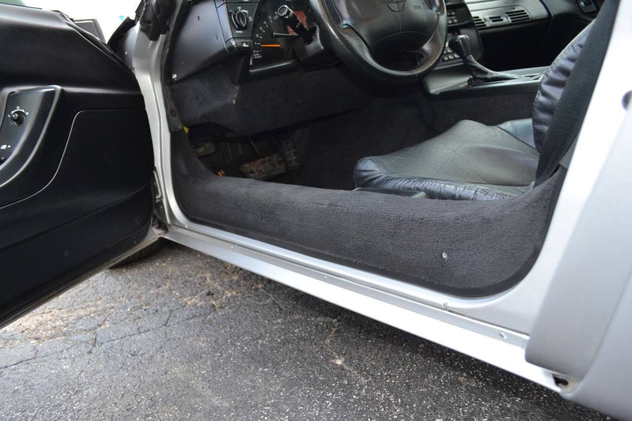 Used 1996 Chevrolet Corvette Coupe RWD image 29