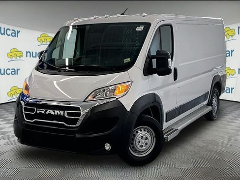 Used 2025 RAM ProMaster 2500 w/ U-Haul Equipment Group FWD image 3