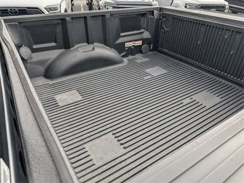 Used 2023 Ford F150 XLT image 23