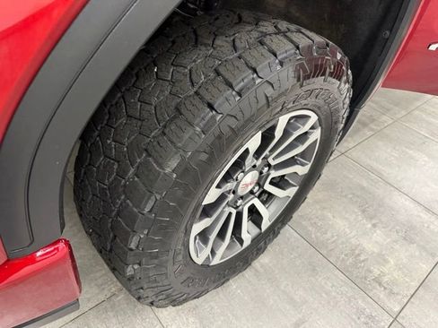 Used 2023 GMC Sierra 1500 AT4 image 40