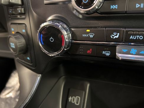 New 2025 Ford F150 XLT w/ Equipment Group 302A MID image 14