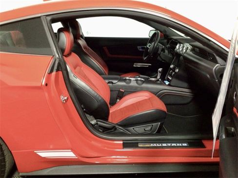 Used 2021 Ford Mustang Premium w/ Equipment Group 201A image 33