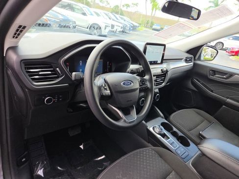 Used 2025 Ford Escape Active image 24
