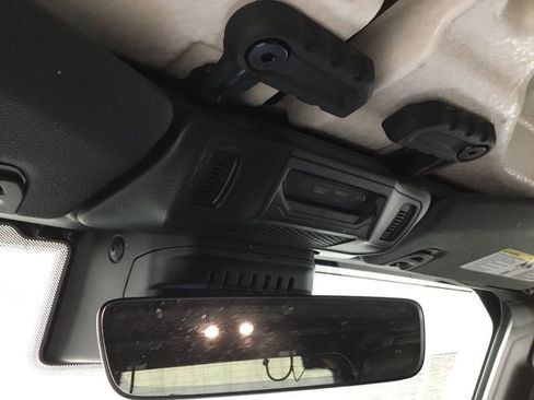 Used 2024 Jeep Wrangler Rubicon image 20