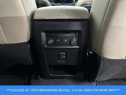 Used 2023 Chevrolet Traverse LS FWD image 24