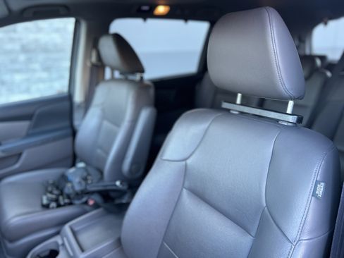 Used 2014 Honda Odyssey EX-L image 8