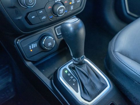 Used 2023 Jeep Renegade Limited w/ Limited Elite Group image 20