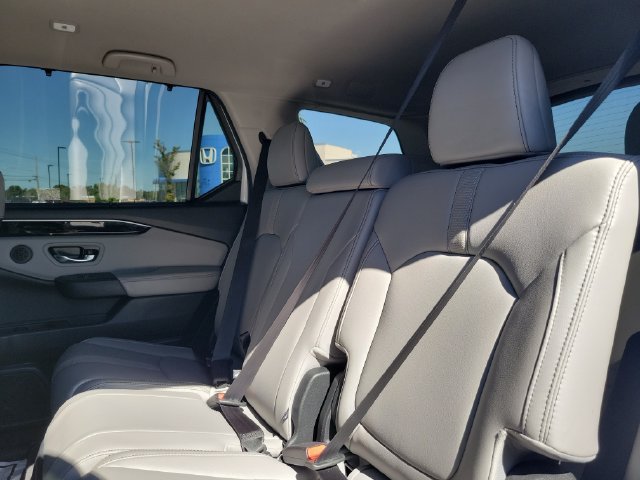 Used 2025 Honda Pilot EX-L image 26