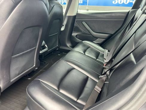 Used 2021 Tesla Model 3 Standard Range Plus RWD image 21