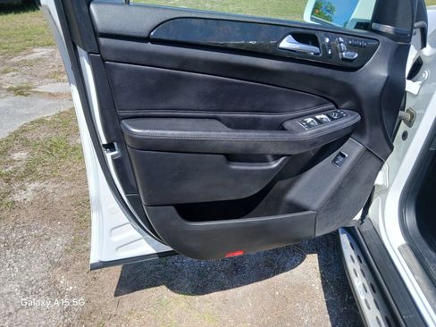 Used 2018 Mercedes-Benz GLE 350 w/ Premium 1 Package image 10
