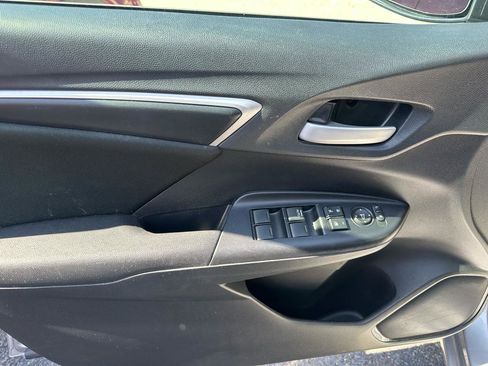 Used 2019 Honda Fit LX image 12