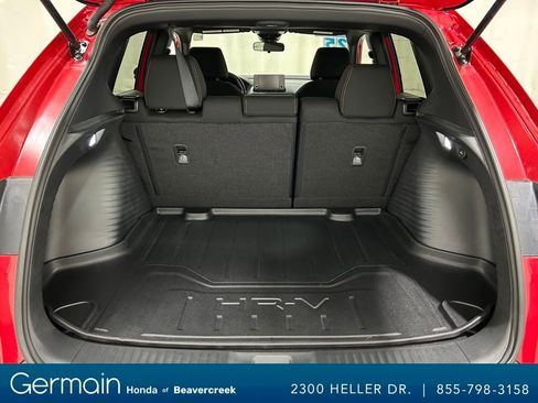 Used 2025 Honda HR-V Sport image 31