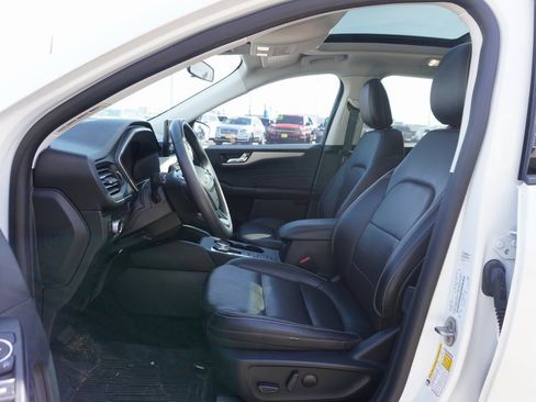 Certified 2021 Ford Escape SEL w/ Technology Package image 7