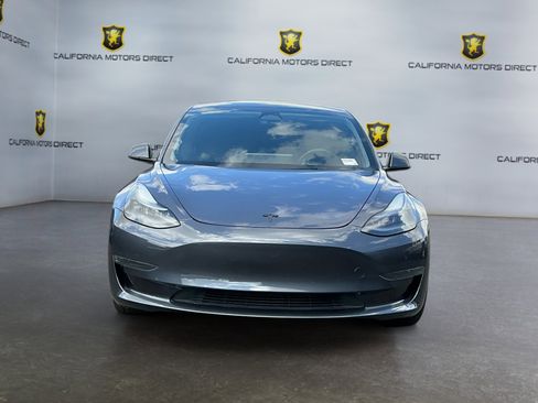 Used 2023 Tesla Model 3 Standard Range image 2