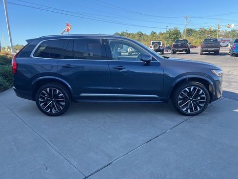 New 2026 Volvo XC90 B6 Ultra w/ Protection Package AWD/4WD image 7