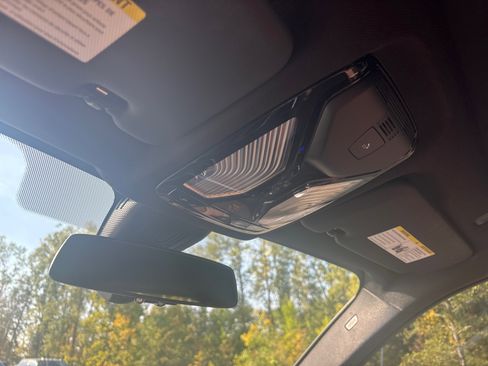 Used 2021 BMW X5 xDrive40i image 18