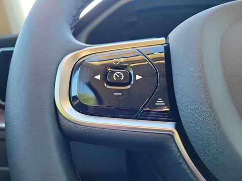 New 2024 Volvo XC60 T8 Ultimate w/ Protection Package Premier image 17