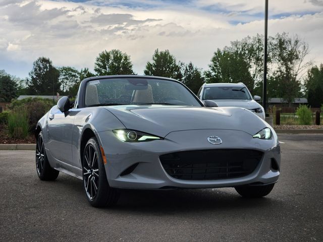 New 2026 MAZDA MX-5 Miata Grand Touring w/ Weather Package RWD image 5