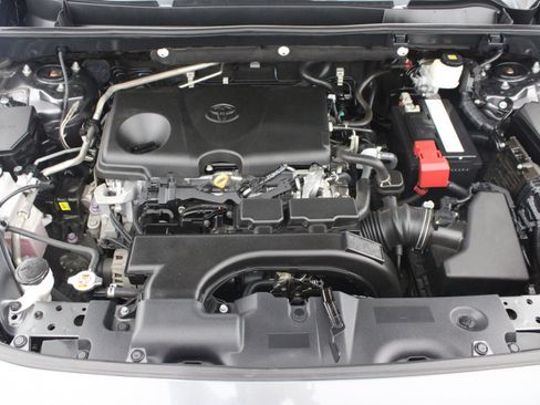 Used 2019 Toyota RAV4 Limited FWD image 42
