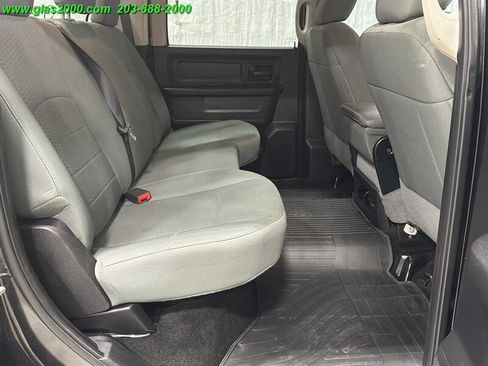 Used 2016 RAM 1500 Express w/ Black Ram 1500 Express Group AWD/4WD image 10