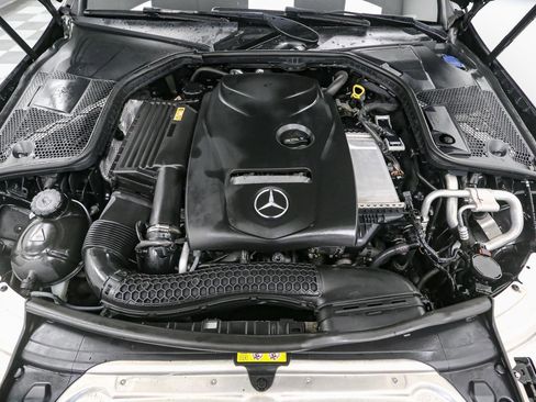 Used 2017 Mercedes-Benz C 300 4MATIC Sedan image 12