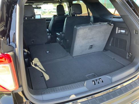 Used 2022 Ford Explorer ST w/ Equipment Group 401A image 36