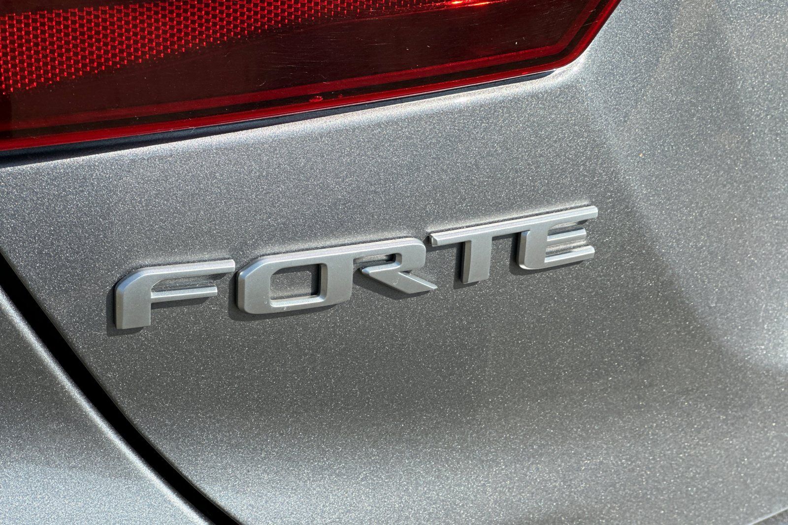 Used 2024 Kia Forte LXS FWD image 25