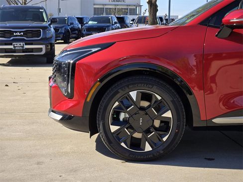 New 2026 Kia Sportage SX image 5