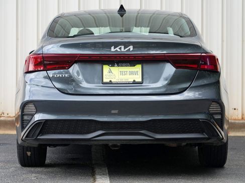 Used 2024 Kia Forte LXS FWD image 10