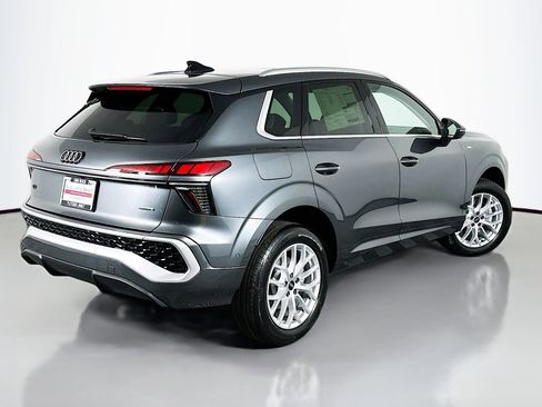 New 2026 Audi Q3 quattro 2.0T AWD/4WD image 13