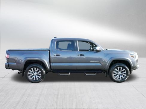 Used 2023 Toyota Tacoma Limited image 8
