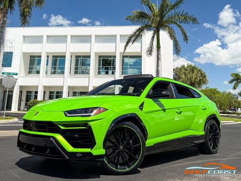 Used 2021 Lamborghini Urus image 10