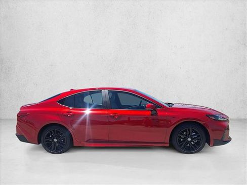 Certified 2025 Toyota Camry SE w/ Convenience Package FWD image 4