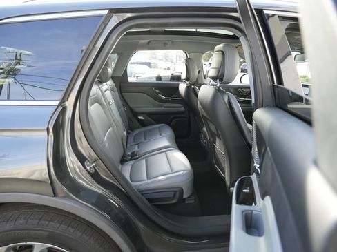Used 2020 Lincoln Corsair FWD image 36