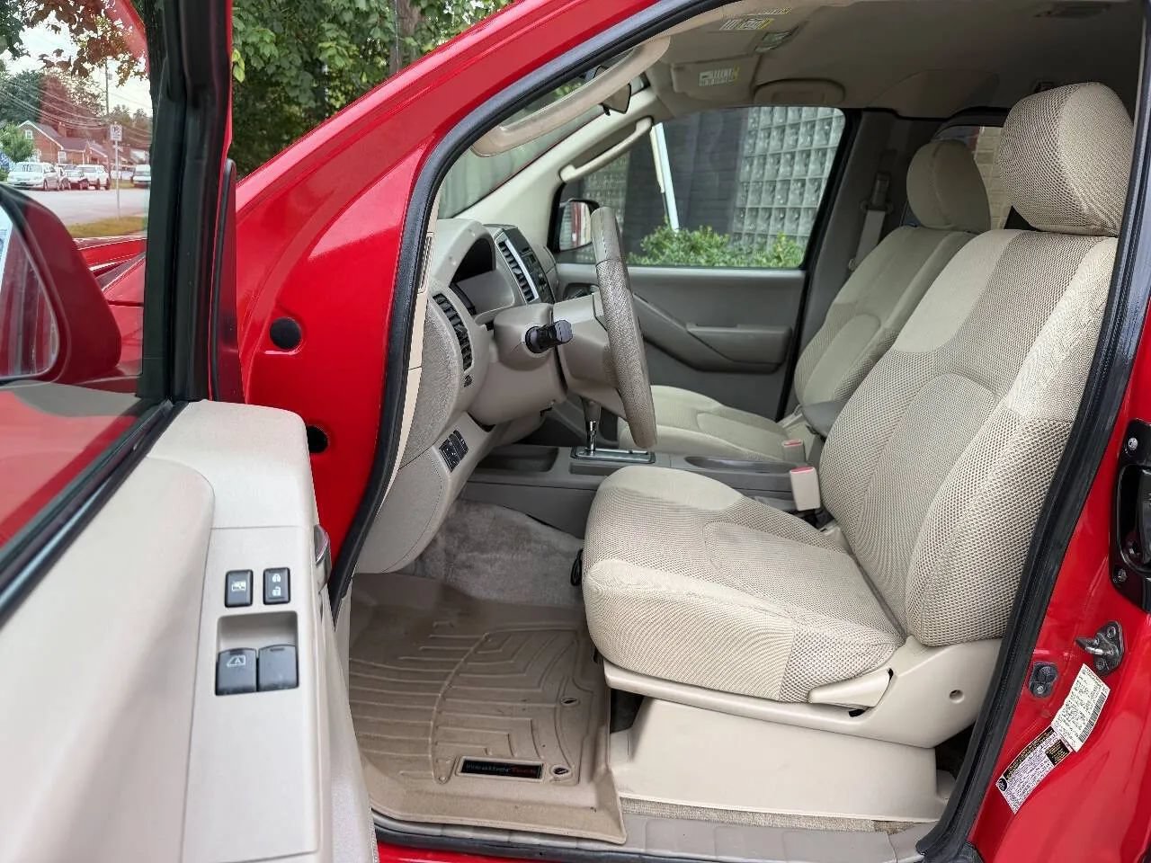 Used 2011 Suzuki Equator Sport AWD/4WD image 14