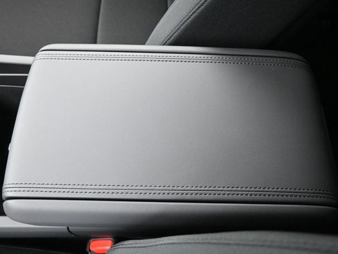 New 2026 Hyundai Santa Fe SE image 36