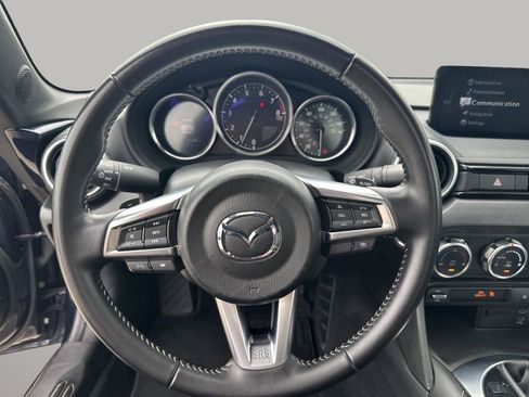Used 2025 MAZDA MX-5 Miata RF Grand Touring RWD image 15