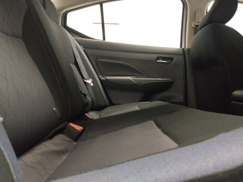 Used 2025 Nissan Versa SV w/ Trunk Package FWD image 19