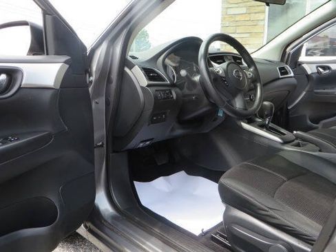 Used 2018 Nissan Sentra S FWD image 12