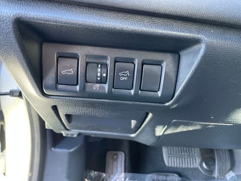 Used 2020 Subaru Outback Premium image 13