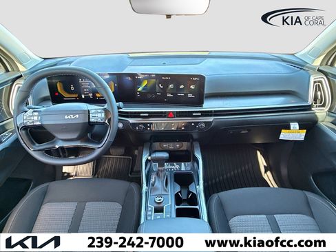 New 2026 Kia Sorento LX image 15