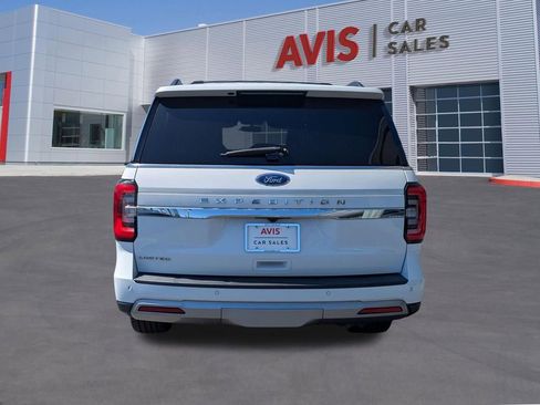 Used 2024 Ford Expedition Limited AWD/4WD image 7