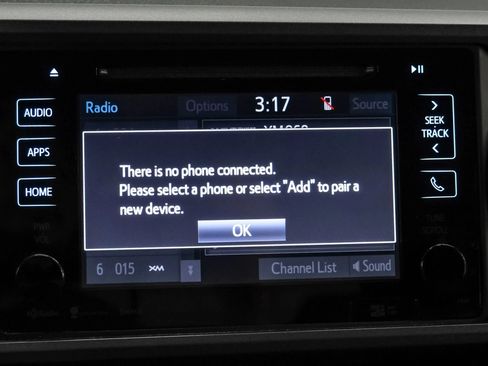 Used 2019 Toyota Tacoma TRD Off-Road AWD/4WD image 28