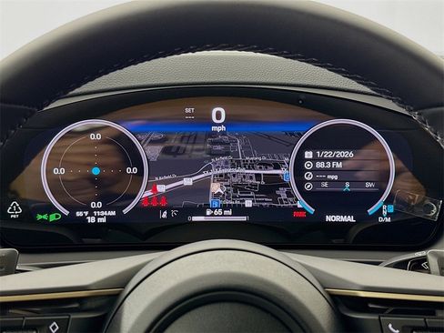 New 2026 Porsche Cayenne image 17