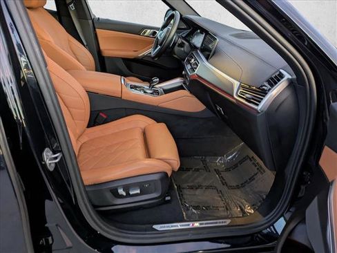 Used 2023 BMW X6 xDrive40i w/ M Sport Package image 22