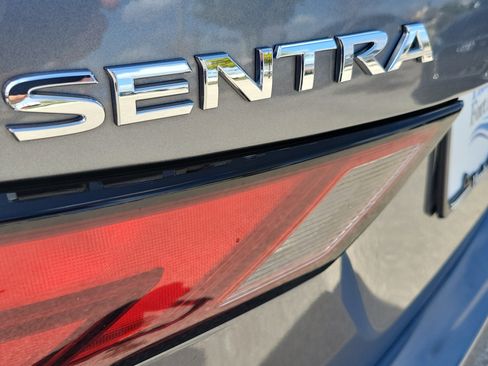 Used 2020 Nissan Sentra SV image 10