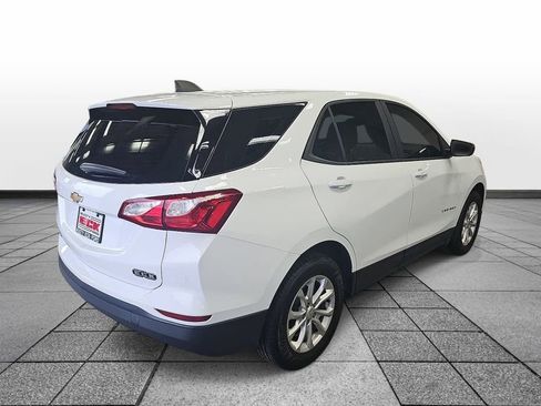 Used 2020 Chevrolet Equinox LS FWD image 5