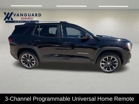 Used 2025 GMC Terrain Elevation w/ Elevation Premium Package AWD/4WD image 10