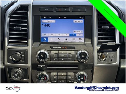 Used 2018 Ford F150 Platinum w/ Equipment Group 701A Luxury AWD/4WD image 16